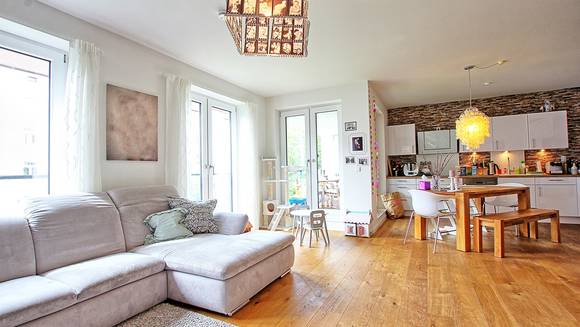 DREAMHOUSE Immobilien: Exklusive Mietwohnung in begehrter, ruhiger Lage nahe Mühlenkamp DREAMHOUSE Immobilien: Exklusive Mietwohnung in begehrter, ruhiger Lage nahe Mühlenkamp