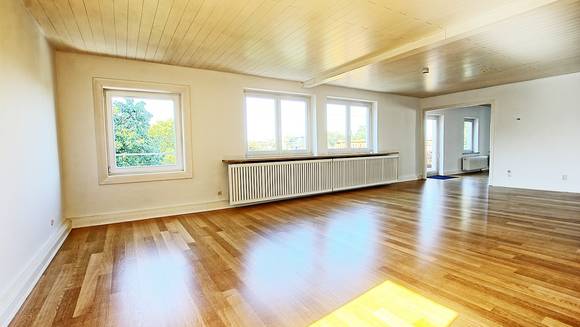 DREAMHOUSE Immobilien: Dachgeschosswohnung mit Weitblick über die Uhlenhorst DREAMHOUSE Immobilien: Dachgeschosswohnung mit Weitblick über die Uhlenhorst