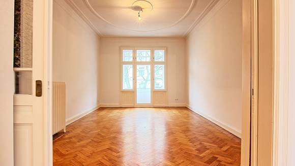DREAMHOUSE Immobilien: Herrschaftliche Altbauwohnung am Fischers Park DREAMHOUSE Immobilien: Herrschaftliche Altbauwohnung am Fischers Park