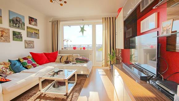 DREAMHOUSE Immobilien: Großartiger Weitblick auf die Skyline dieser Stadt DREAMHOUSE Immobilien: Großartiger Weitblick auf die Skyline dieser Stadt
