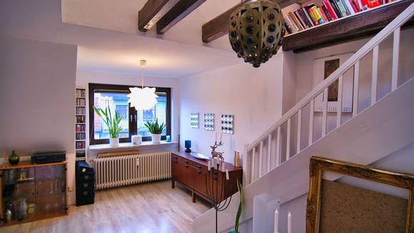 DREAMHOUSE Immobilien: Lichtdurchfluteter Kleinod nahe Osterbekkanal DREAMHOUSE Immobilien: Lichtdurchfluteter Kleinod nahe Osterbekkanal