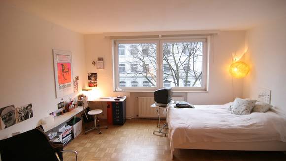 DREAMHOUSE Immobilien: Studenteneltern aufgepaßt! Uninahes 1-Zimmer-Appartement DREAMHOUSE Immobilien: Studenteneltern aufgepaßt! Uninahes 1-Zimmer-Appartement
