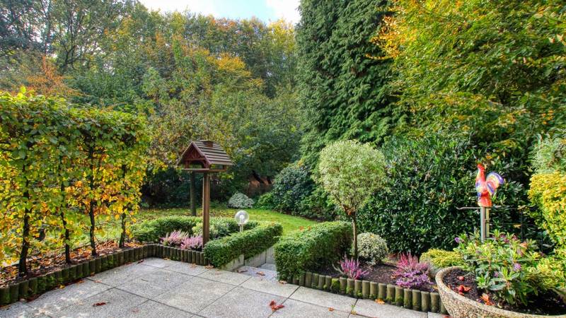 Frisch renovierte Mietwohnung mit Terrasse zum Garten