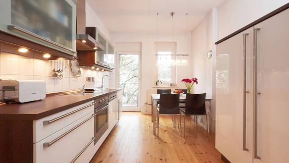 DREAMHOUSE Immobilien: Altbauwohnung nahe UKE im Topzustand DREAMHOUSE Immobilien: Altbauwohnung nahe UKE im Topzustand