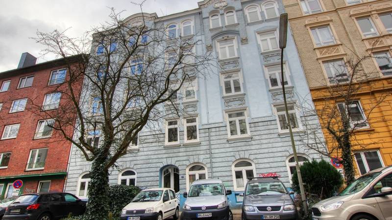 Ideal geschnittene Jugendstilwohnung - mittendrin und doch ganz ruhig
