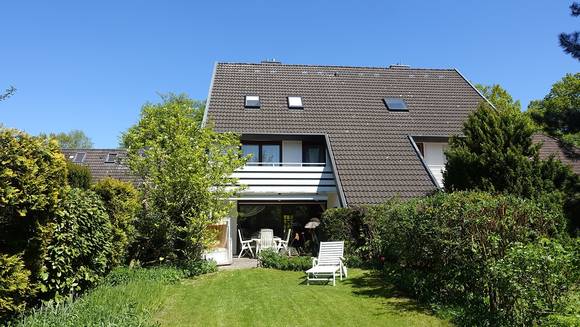 DREAMHOUSE Immobilien: Raumwunder im Herzen von Sasel - moderne Doppelhaushälfte mit Potenzial