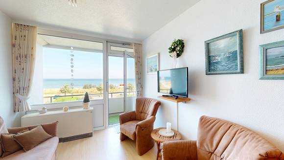 DREAMHOUSE Immobilien: Ferienwohnung in Toplage mit Meerblick