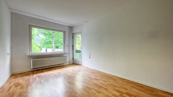 DREAMHOUSE Immobilien: Solide Eigentumswohnung mit Gartennutzung