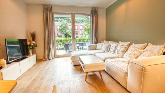 DREAMHOUSE Immobilien: Seltene Gelegenheit - Townhouse am Stadtpark